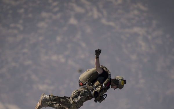 Marines, Sailors, and Air Force Pararescuemen form Dream Team