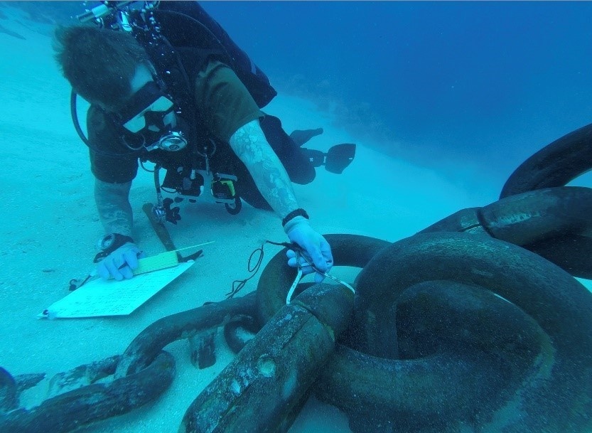 UCT 2 Repairs Mooring Buoy Restoring Fuel to Wake Island