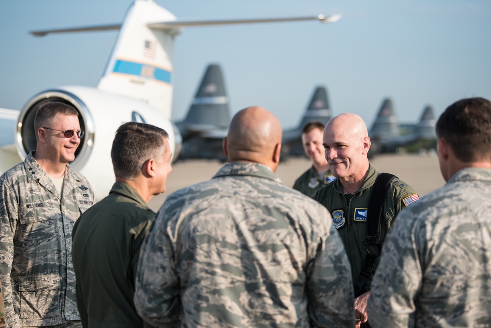 Commander of Air Mobility Command visits Kentucky Air Guard