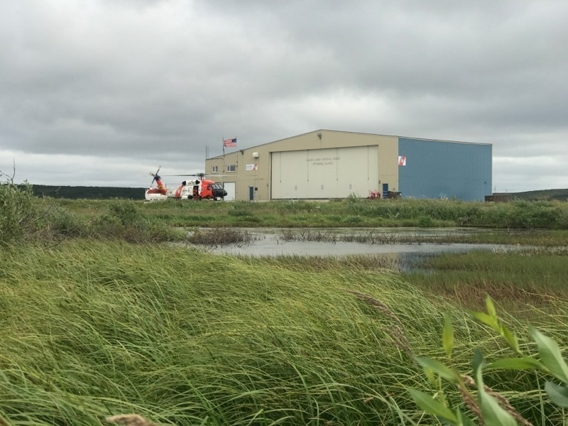 Coast Guard Air Station Kodiak deployed to Kotzebue conducts medevac in Chukchi Sea