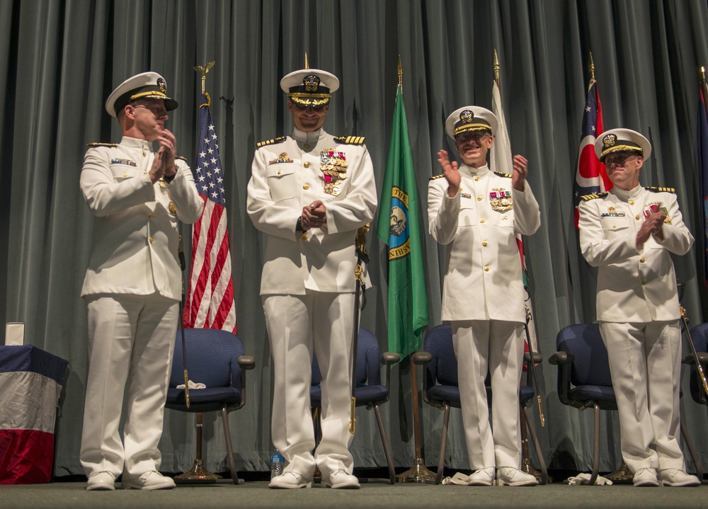 USS Ohio (SSGN 726) Gold Welcomes New Commanding Officer
