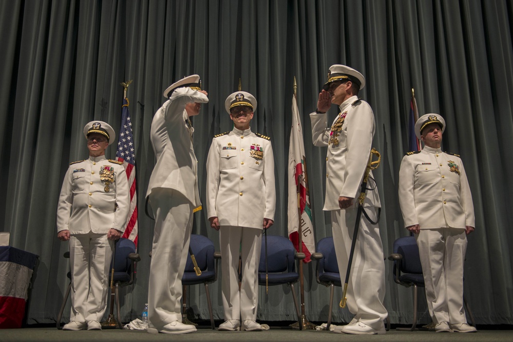USS Ohio (SSGN 726) Gold Welcomes New Commanding Officer