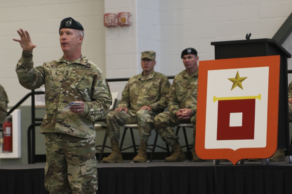 620th Signal Company holds color casing ceremony