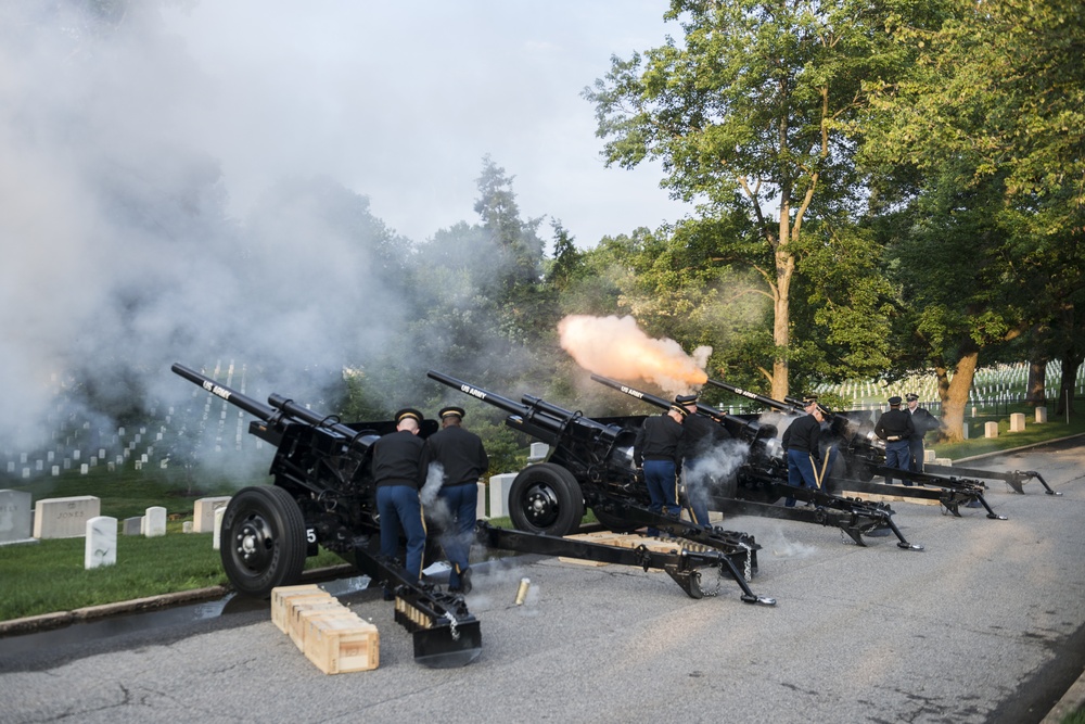 Presidential Salute Battery Practice