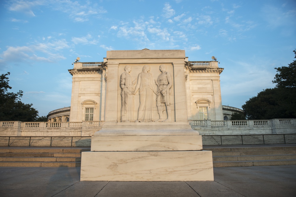 Tomb of the Unknown Soldier