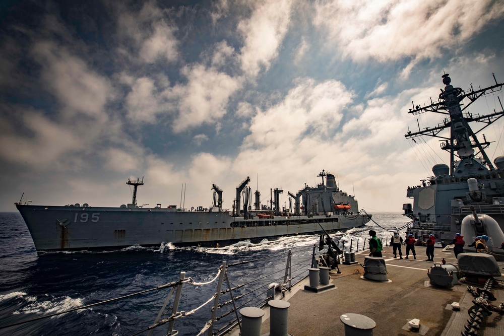 USS Carney Conducts Underway Replenishment