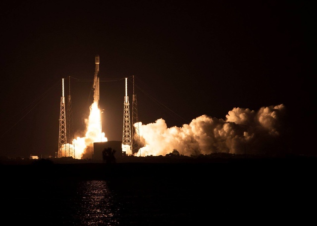 SpaceX's Falcon 9 Telkom-4 successfully launches from CCAFS