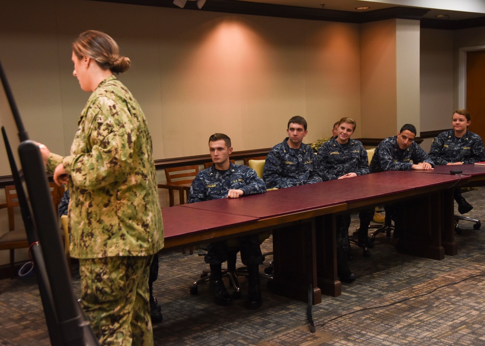 Midshipman visit NAVIFOR
