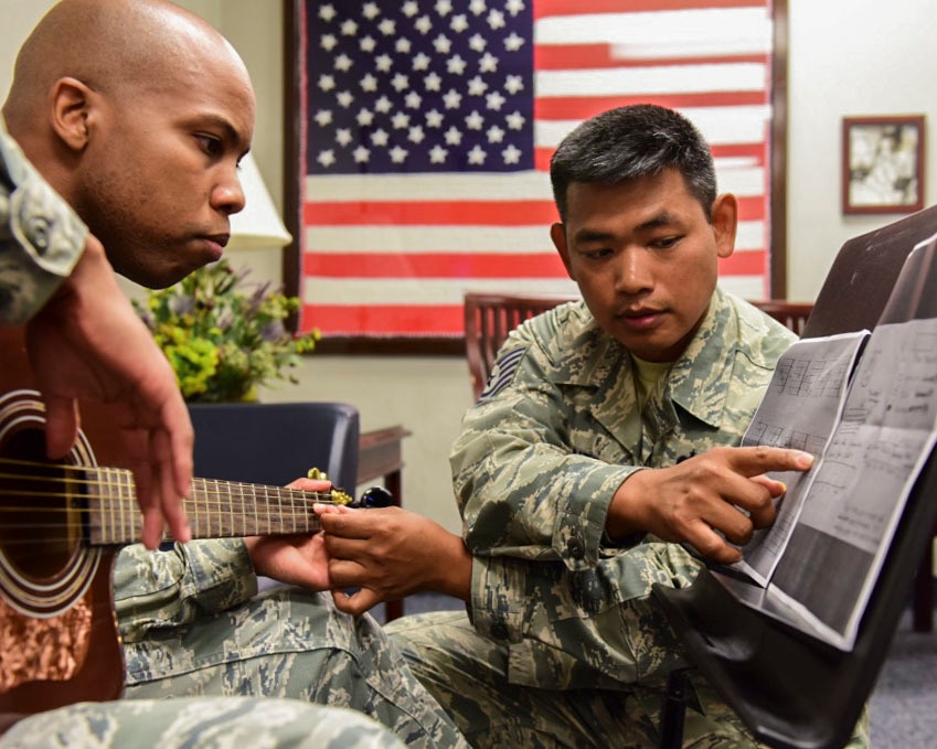 AF band member offers resiliency with free guitar lessons