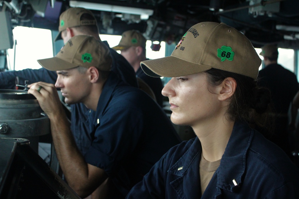 USS The Sullivans (DDG 68)