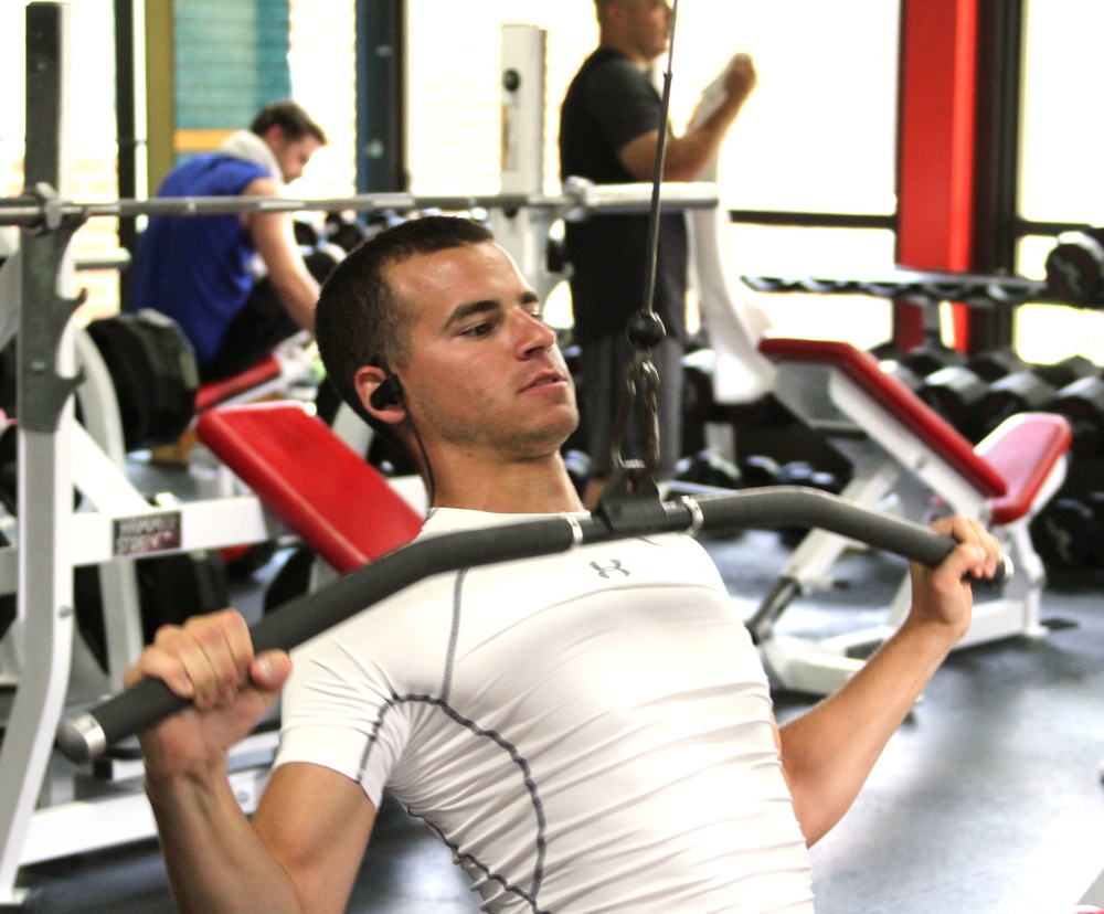 Marines participate in weightlifting competition