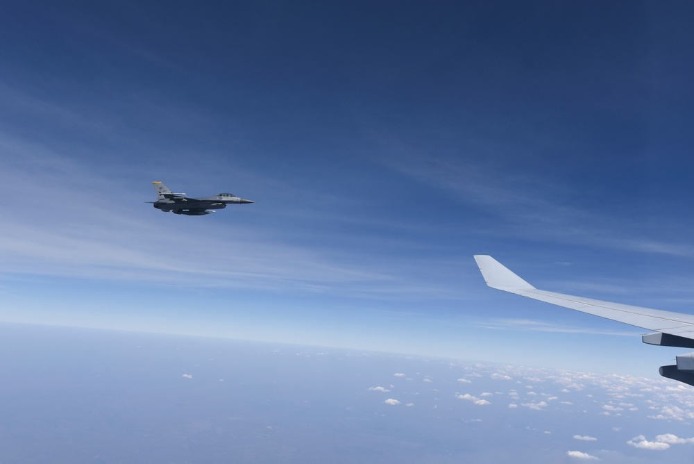 USAF, partner nations train in Australian skies