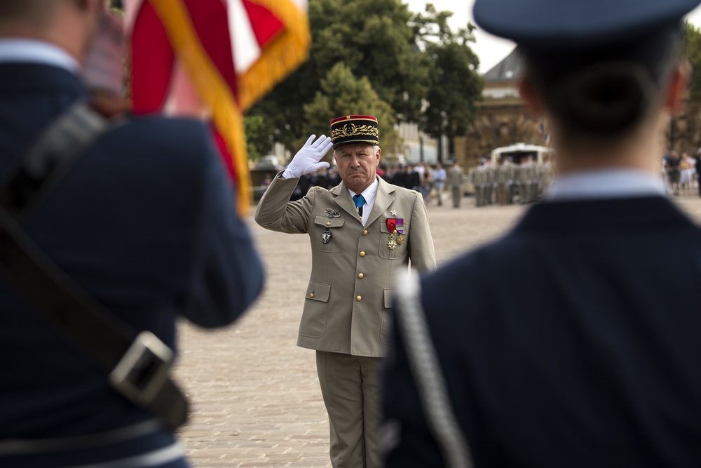 Honor Guard commemorates World War I in France