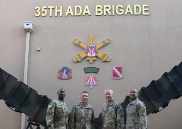 BG Morriessey visits Dragon Brigade