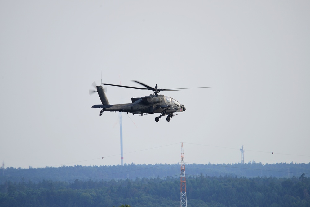 AH-64 Apache Helicopter Traffic Pattern Training Flight