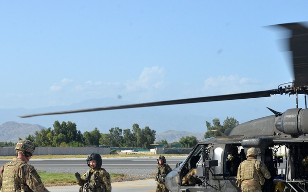 Battlefield Circulation with Resolute Support Commander