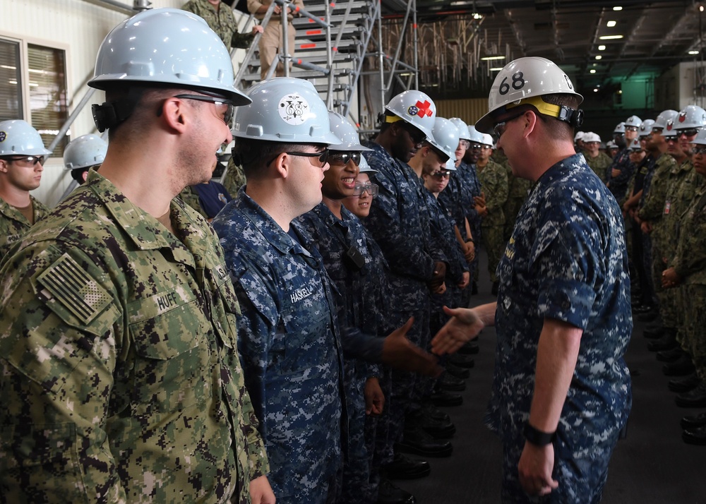 Commanding Officer Congratulates Meritoriously Advanced Sailors