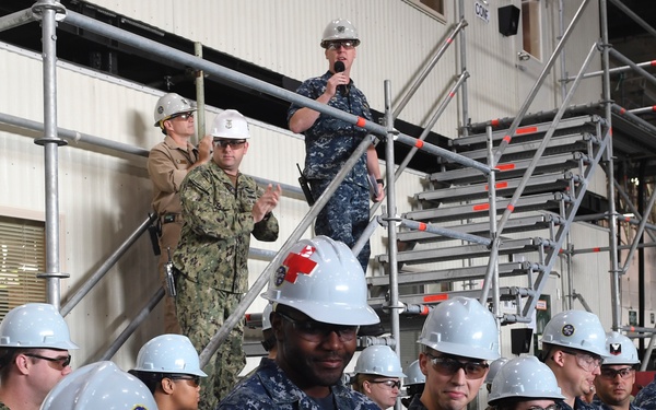 Commanding Officer Congratulates Meritoriously Advanced Sailors