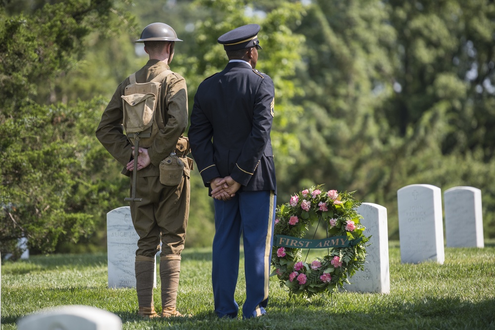 DVIDS - Images - First U.S. Army Hosts A Wreath-Laying Ceremony At The ...