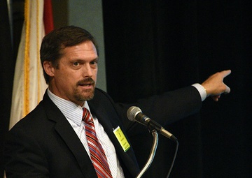 SMDC Tech Center leaders discuss cyber defense at symposium