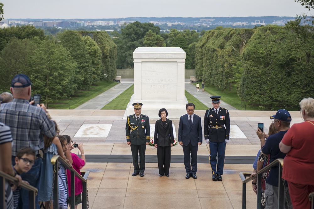 South Korea Minister of Patriots and Veterans Affairs Pi Woo-Jin Participates in a Wreath-Laying at the Tomb of the Unknown Soldier