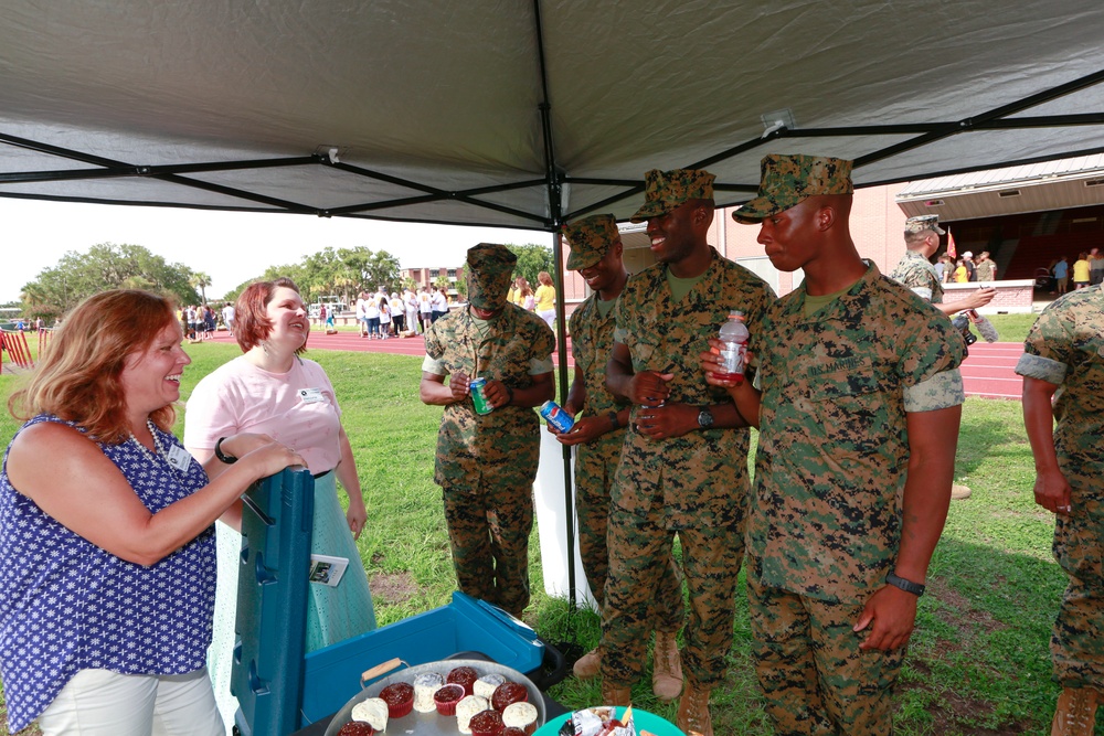 MCRD Parris Island Volunteer Group provides snacks; friendly faces to Marines alone on Family Day