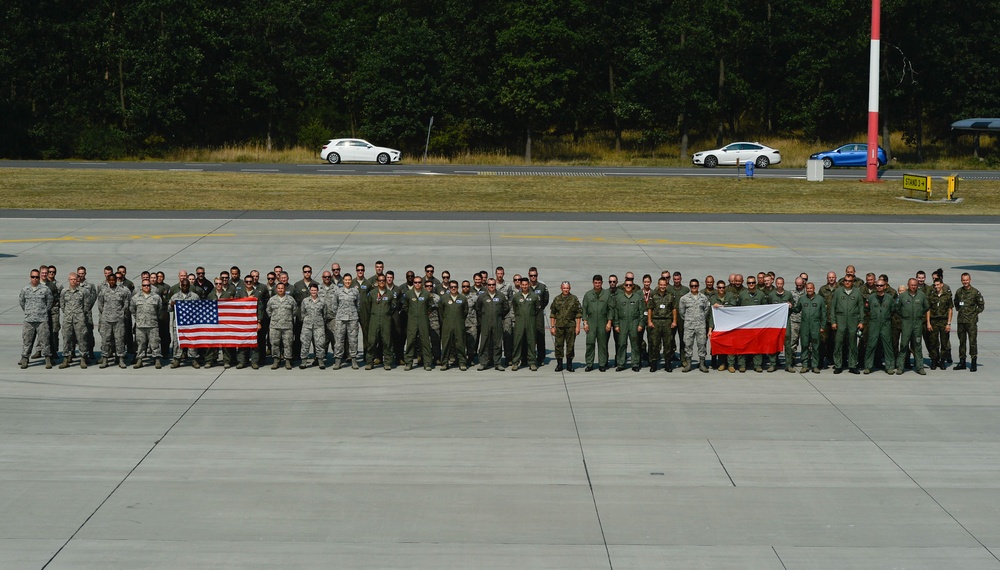U.S., Polish Airmen celebrate partnership