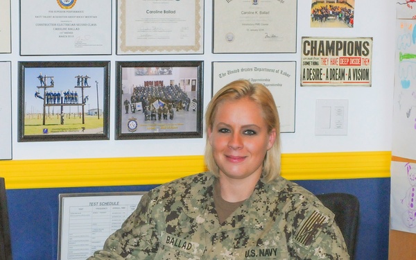 .Navy Recruiter Embraces American Ideals