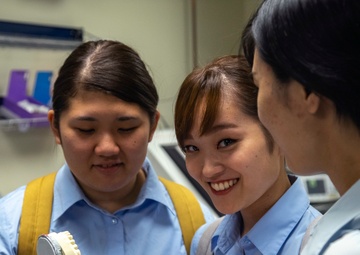 Nothing but the tooth | Local students visit Branch Dental Clinic Evans