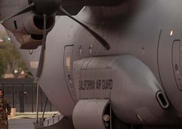 Cal Guard's MAFFS C-130s work Holy Fire