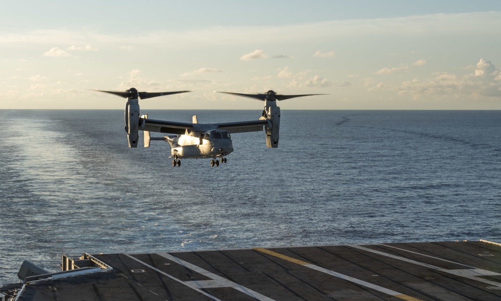 MV-22 Osprey Lands Aboard CVN 77