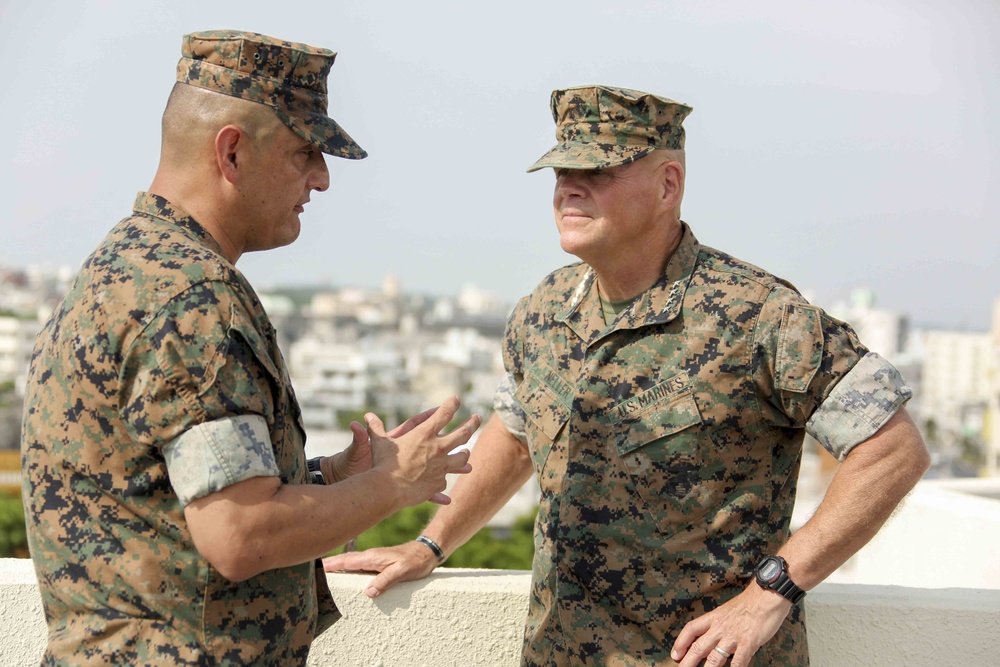 CMC Visits Pacific Command