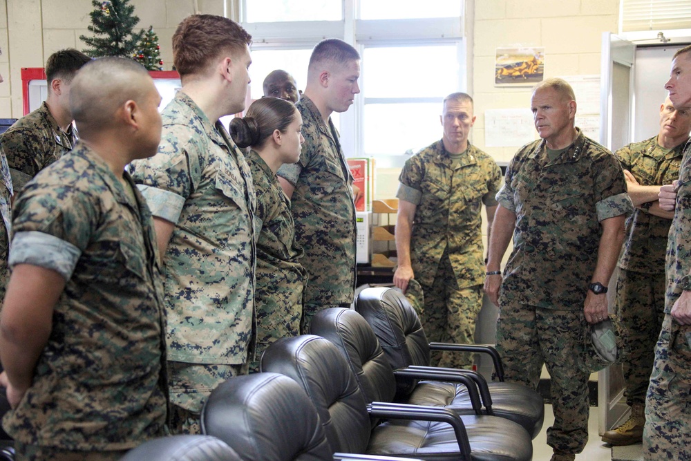 CMC Visits Pacific Command