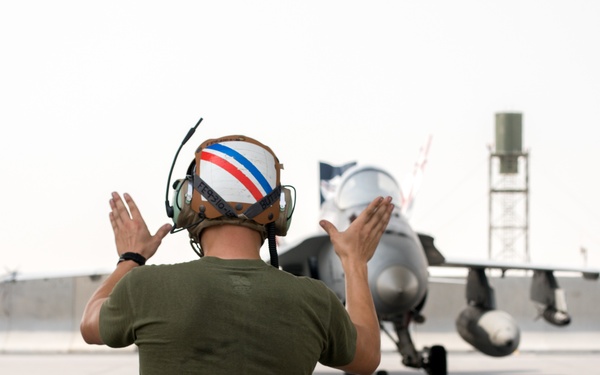 F/A-18 Hornet Maintenance