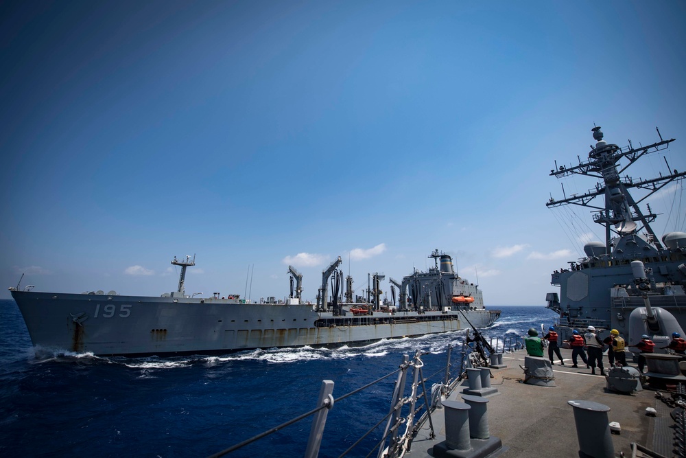 USS Carney Conducts Underway Replenishment