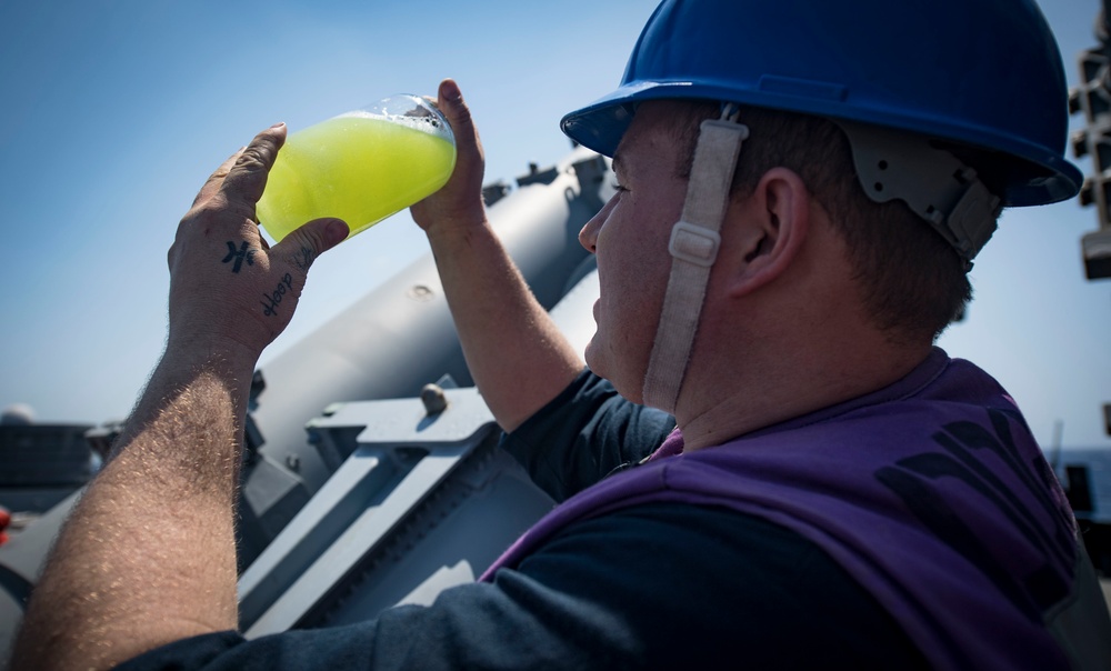 USS Carney Conducts Underway Replenishment