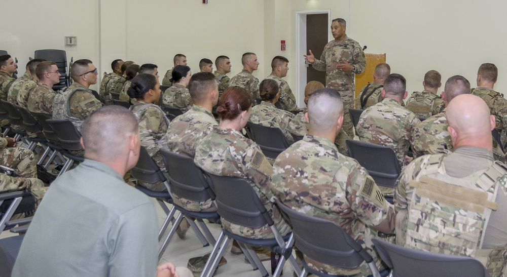 Lt. Gen. Michael X. Garrett, U.S. Army Central commander visits Soldiers in Kingdom of Saudi Arabia