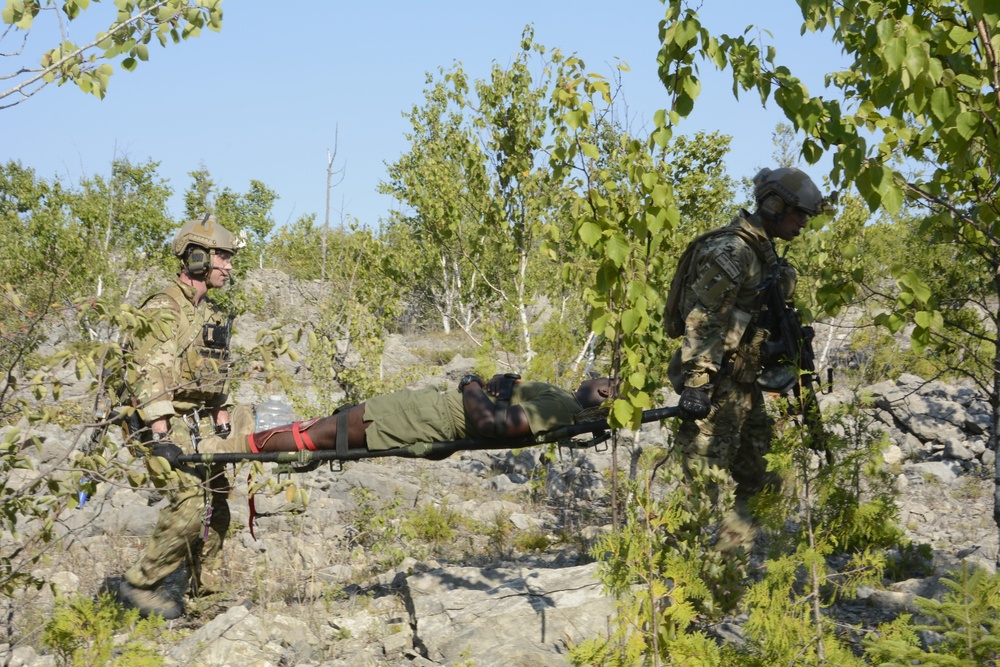 Air Force pararescue specialists train at Northern Strike 18