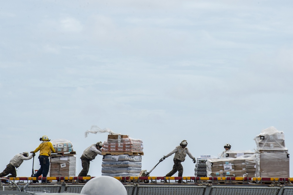 Essex Amphibious Ready Group and 13th Marine Expeditionary Group Exercise