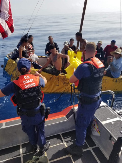 Coast Guard repatriates 17 migrants to Bahia de Cabañas, Cuba