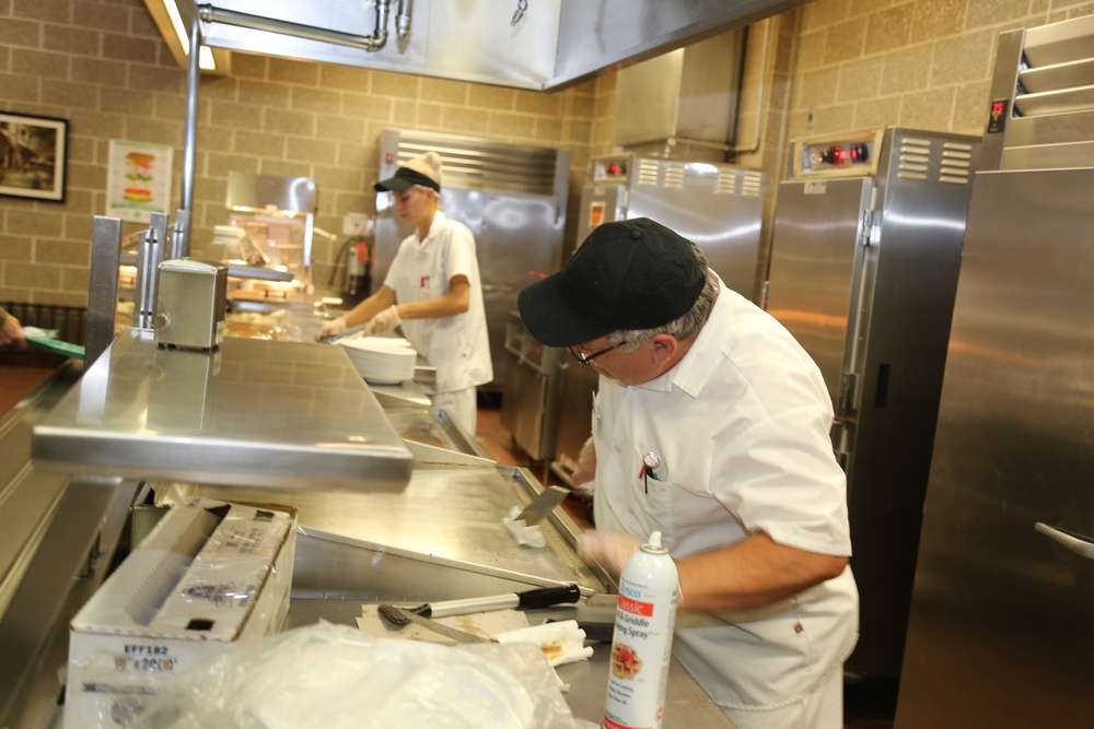 Fort McCoy food-service team supports 2018 CSTX operations