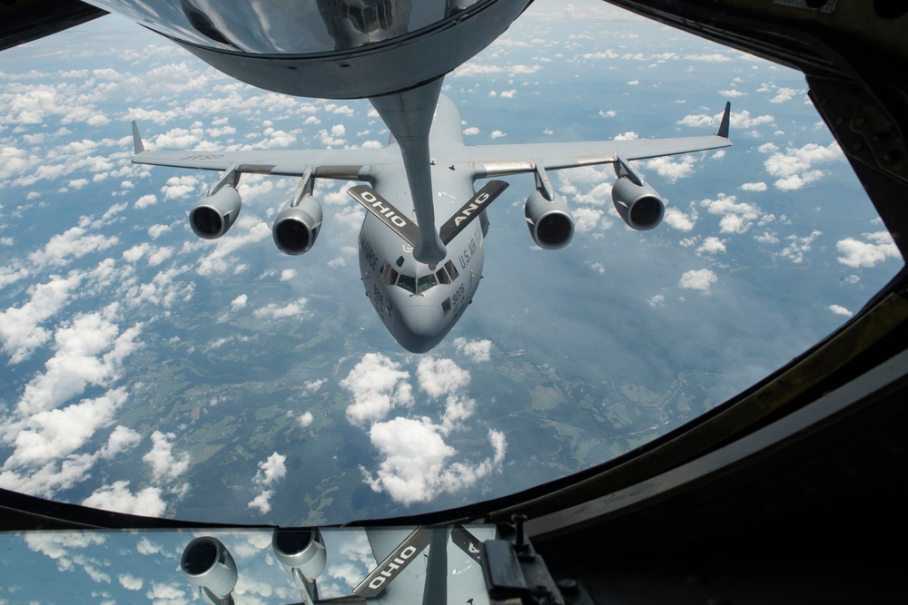 KC-135 Stratotankers with the 121st ARW refuel C-17 Globemaster IIIs with the 437th AW