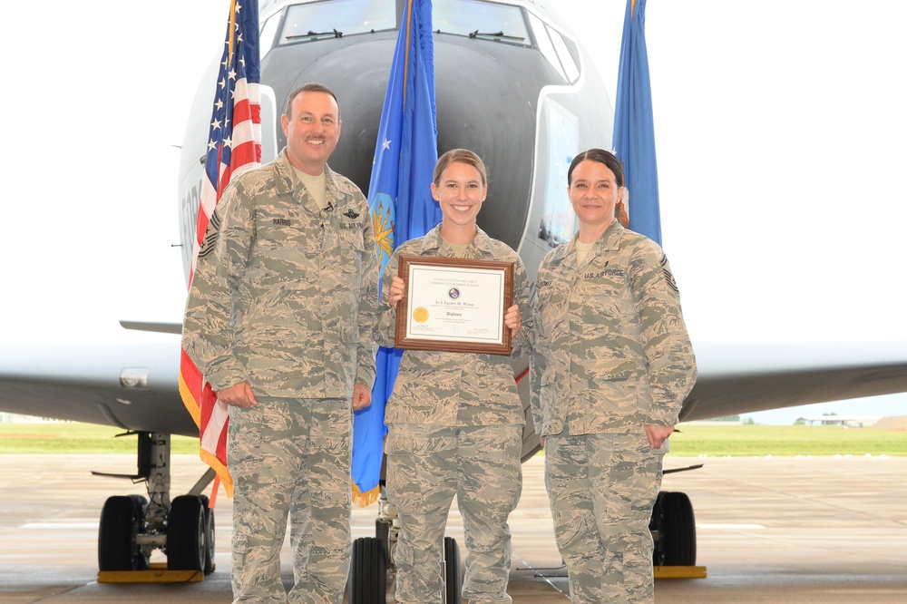 ALS 18-9 Distinguished Graduate
