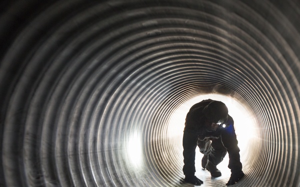 Firefighter Confined Space Training at CSTX 86-18-02