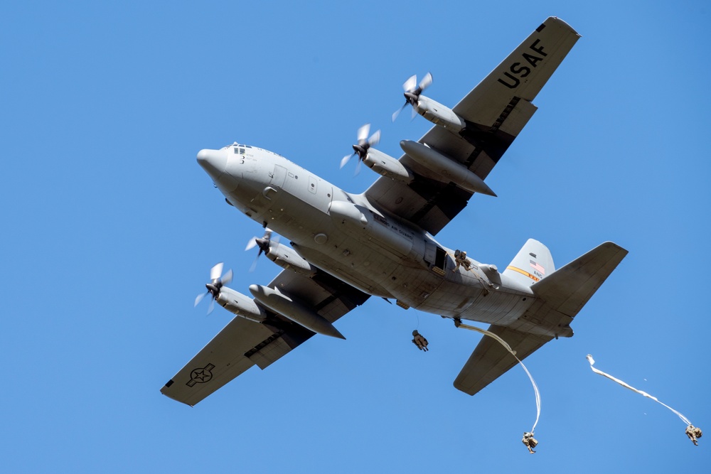 Spartan paratroopers conduct airborne training at JBER