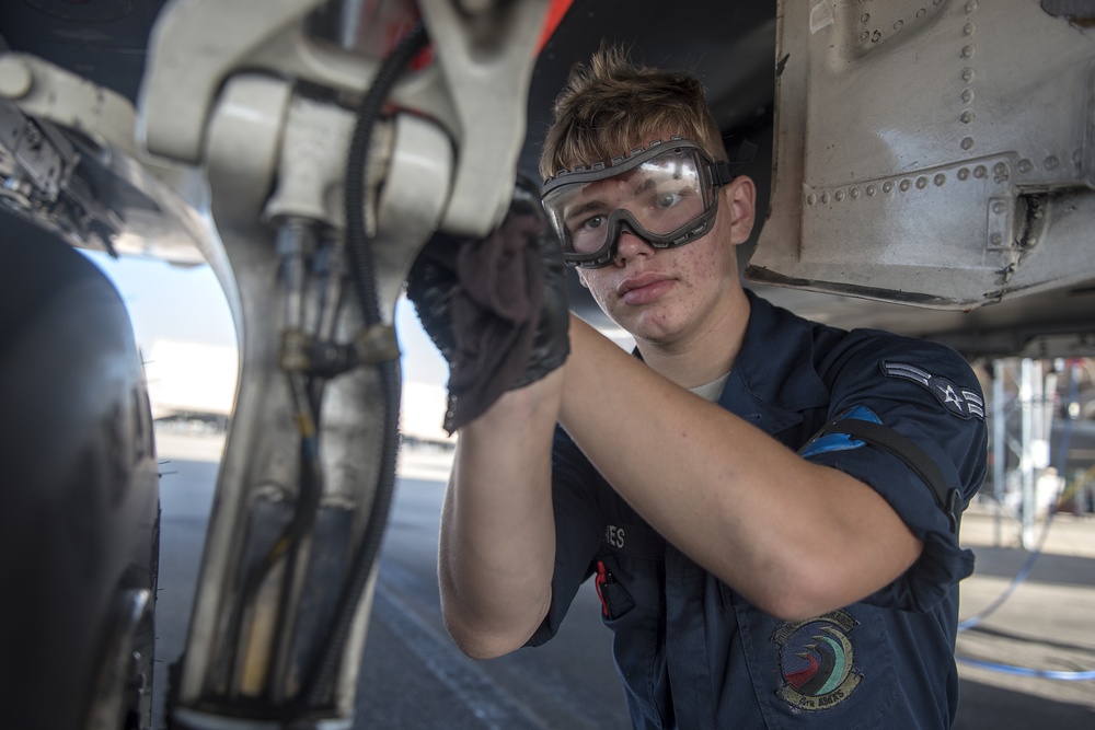 ASP brings SJ Airmen, local families together