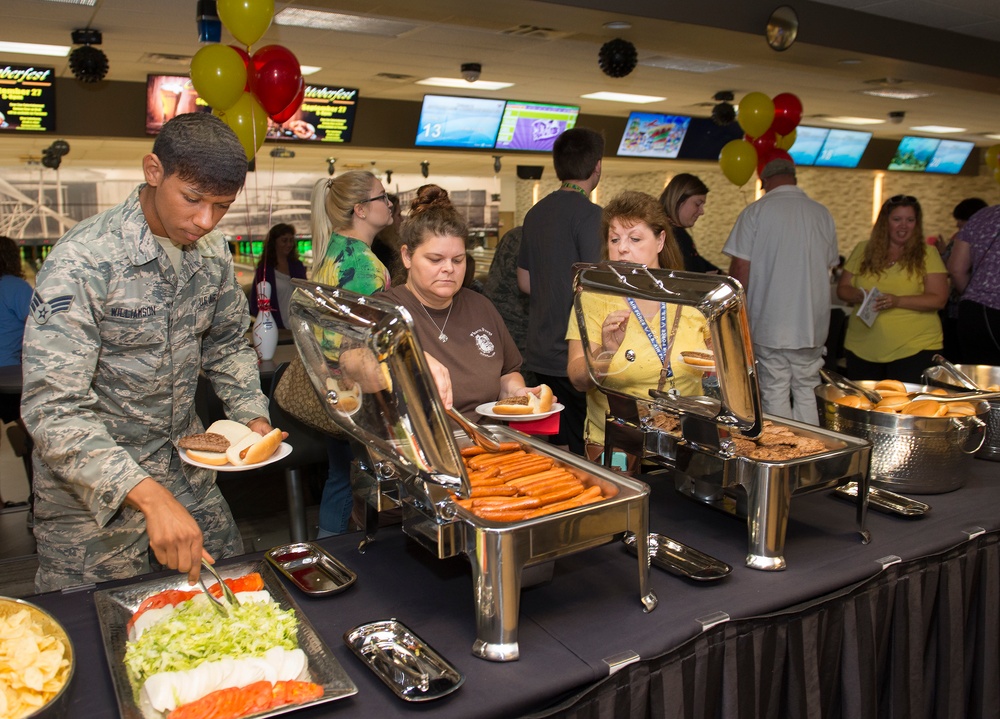 WPAFB Bowling Center reopens