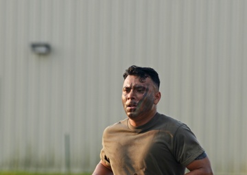 Paratroopers conduct physical fitness test during readiness exercise
