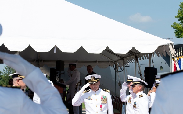 Naval Medical Research Unit-Dayton, holds change of command ceremony