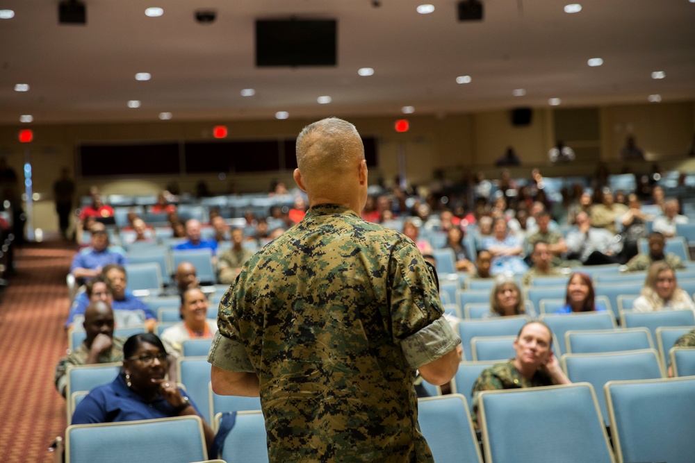 MCINCR MCBQ Town Hall W/ Col. Bentley